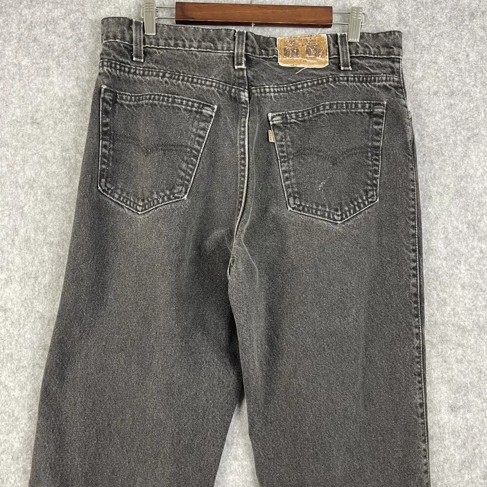 VTG Levis 540 Denim Jeans Mens 34x33 Black Relaxed Fit Brown Tab 90s USA Made